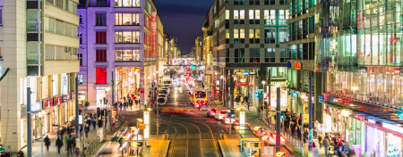 Zakupy na Friedrichstraße w Berlinie