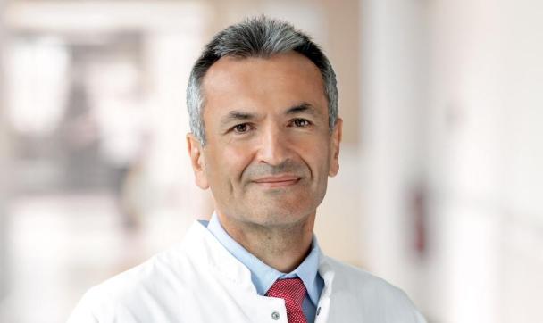 Prof. dr med. Cemil Özcelik