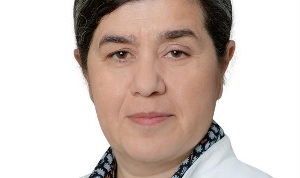 Regina Sablotny الدكتورة غولو شاتالديغرمَن