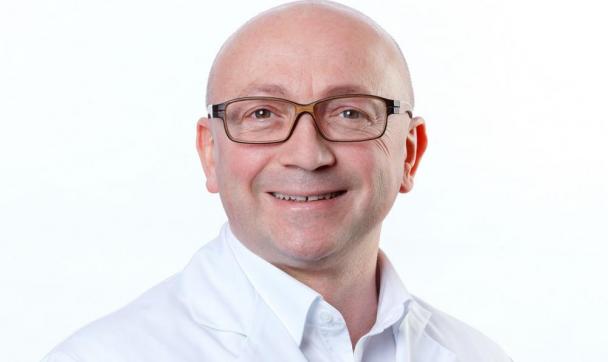 Dr. med. Garri Tchartchian