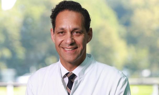 Prof. Dr. med. Roger Wahba, FEBS