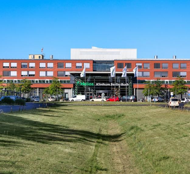 Main Entrance Helios Klinikum Berlin Buch