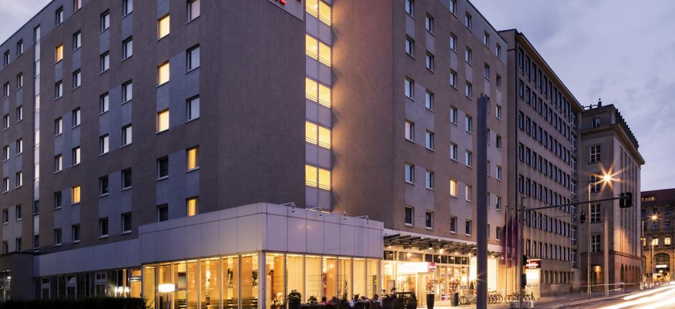 Zewnętrzna część hotelu Mercure