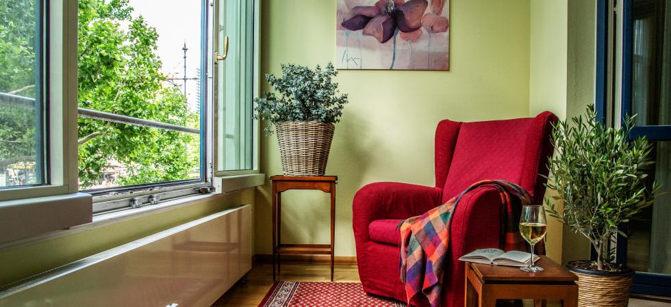 Зимний сад в отеле «Louisa's Place» в Берлине
