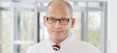 Portrait Dr. med. Dipl. oec. Colin M. Krüger, MBA