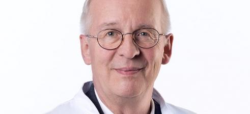 portrait Prof. Dr. Kiwit at Meoclinic in Berlin