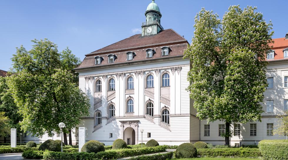 Deutsches Herzzentrum Berlin (DHZB), Front